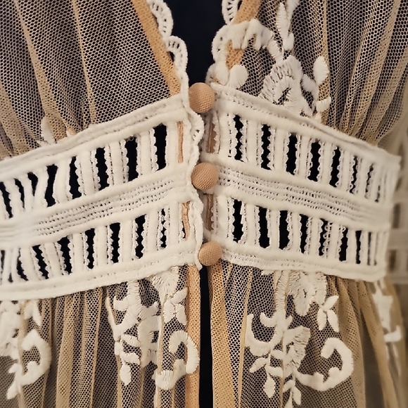 Forever 21 Cream Floral Lace Maxi Duster Kimono - Picture 5 of 9